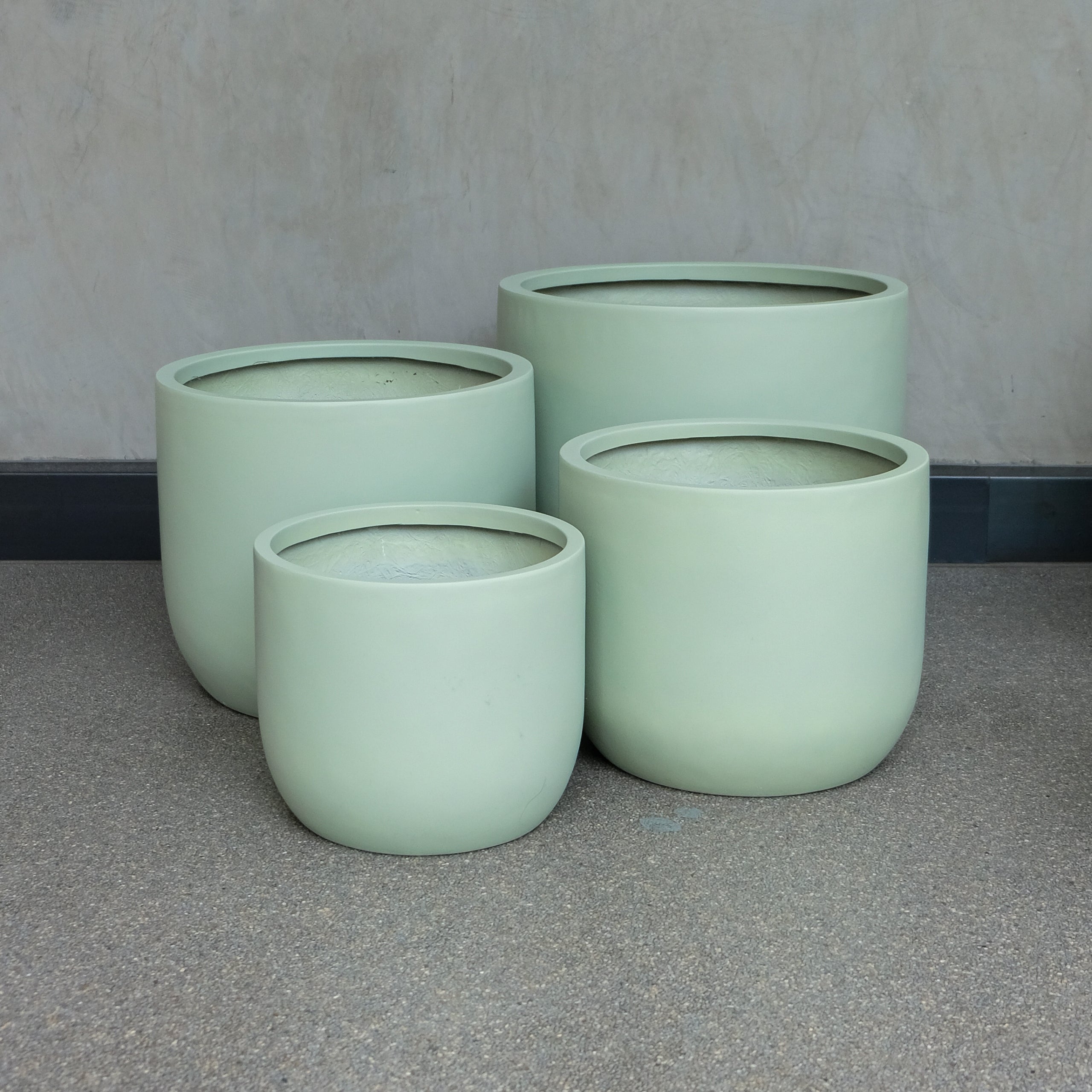Lightweight Fibreglass Pots - Gentle Green